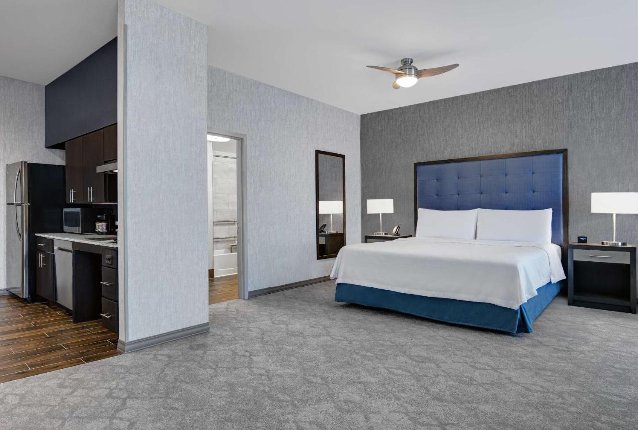 | Homewood Suites By Hilton Edison Woodbridge, NJ