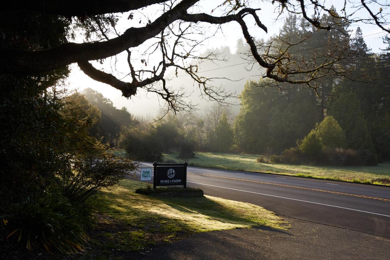 | Mine and Farm, The Inn at Guerneville, CA