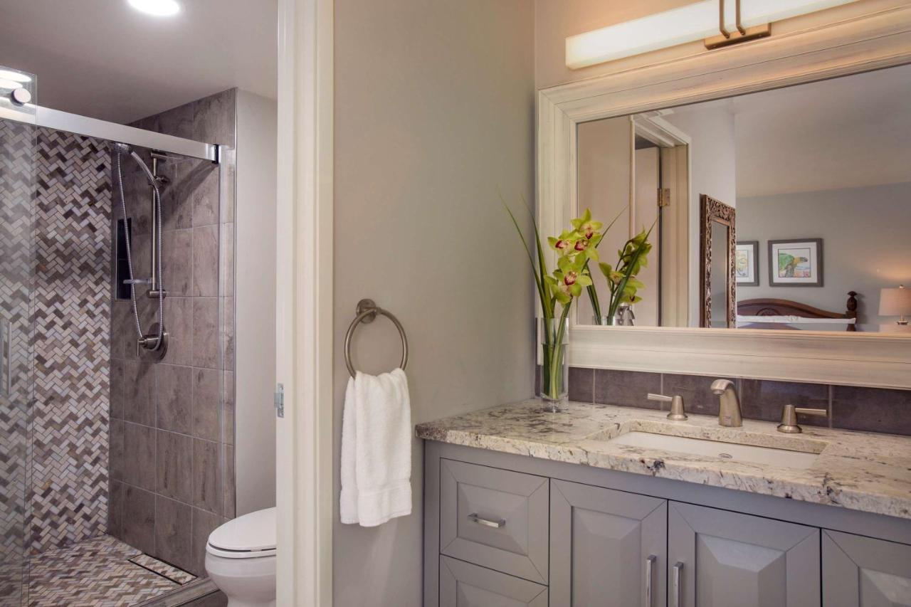 Two-Bedroom with Two Baths and Ocean Front Premium View at Aston Mahana at Kaanapali