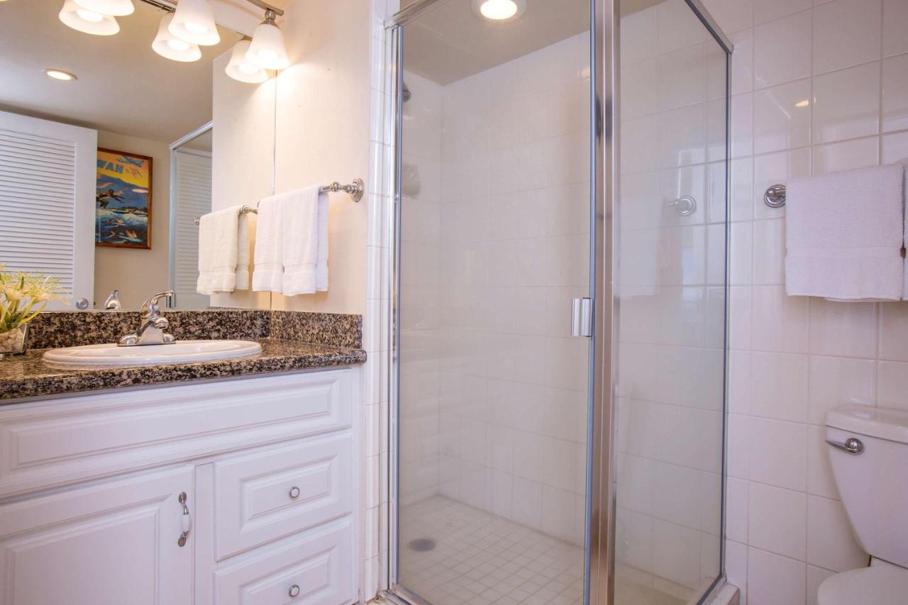 One-Bedroom with Two Baths and Ocean Front View at Aston Mahana at Kaanapali