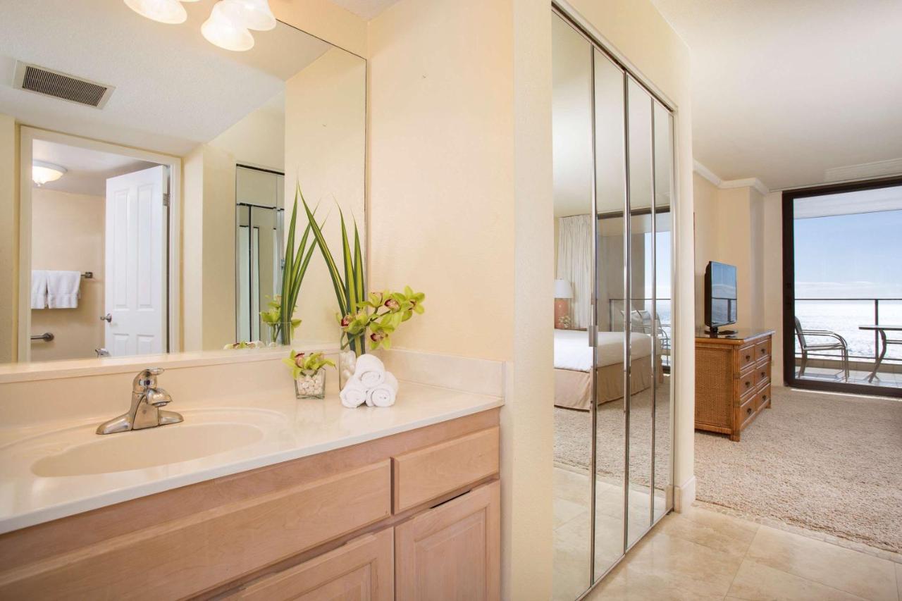 Two-Bedroom Suite with Ocean Front View at Aston Mahana at Kaanapali