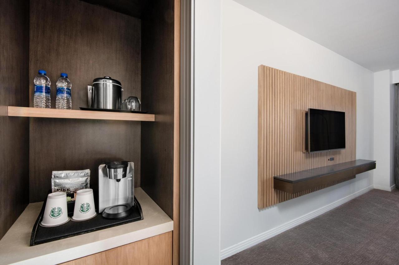 Traditional King Room with Roll-in Shower - Mobility and Hearing Accessible at The Westin Dallas Stonebriar Golf Resort & Spa