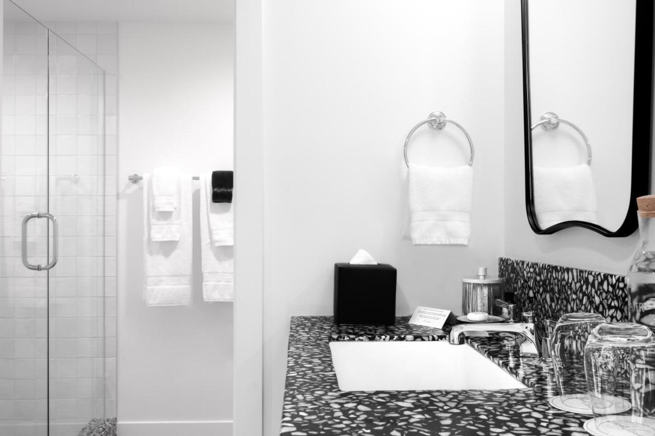 Signature King at Short Stories Hotel
