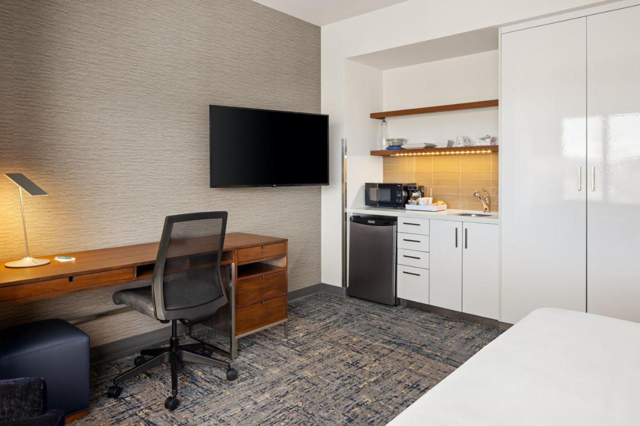 Traditional King, Guest room, 1 King at Element by Marriott Bozeman