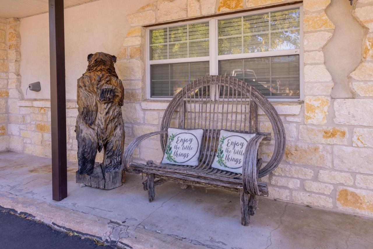  | Country Inn & Cottages Motel