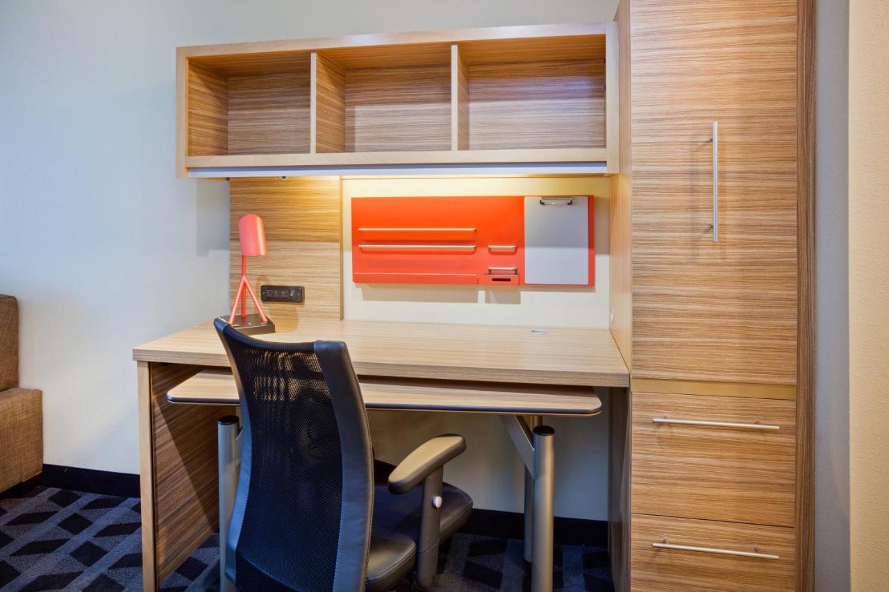 Large King Studio with City View at Towneplace Suites Sioux Falls South