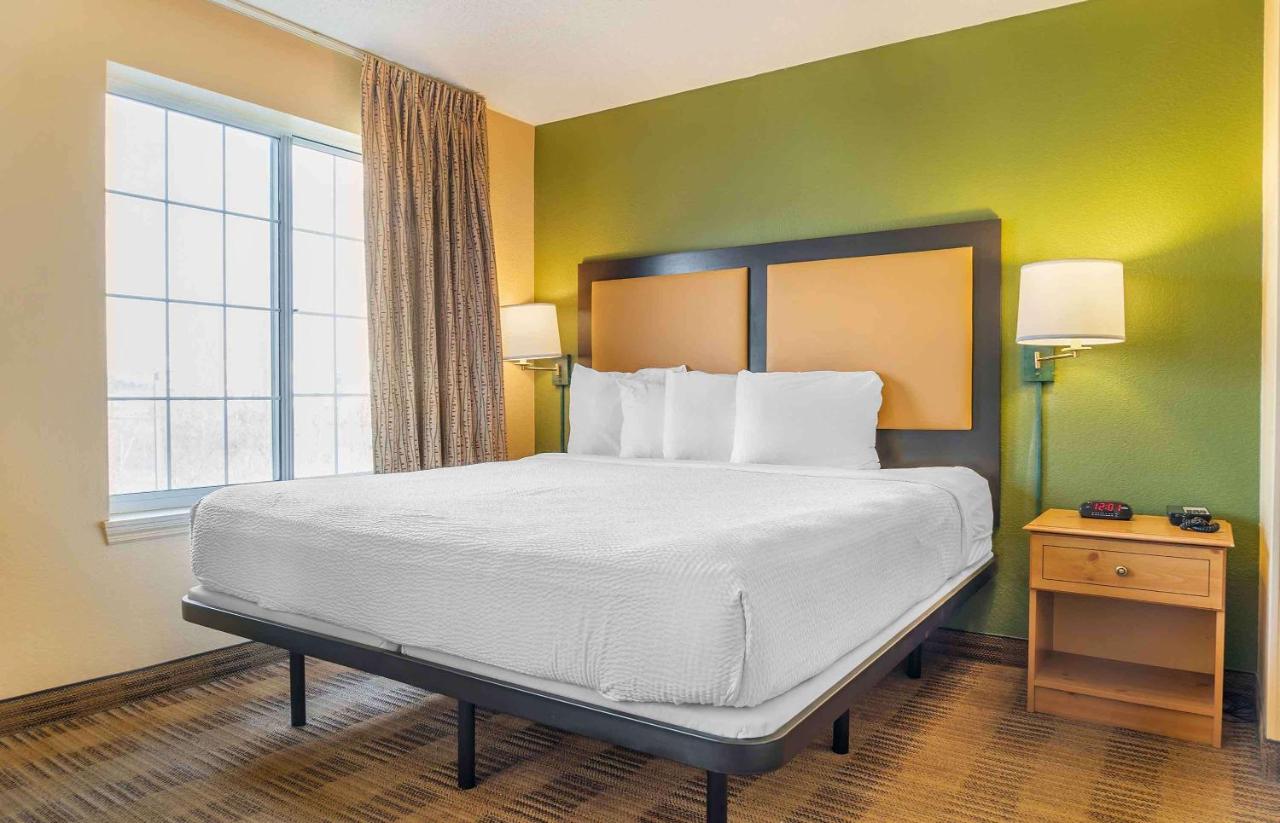 Deluxe Studio with 1 King Bed - Non-Smoking at Auburn Hills Extended Stay Inn