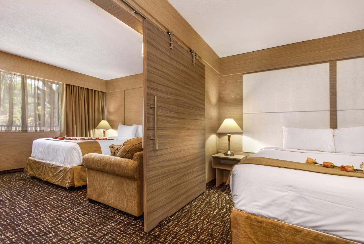 | Ocean Beach Palace Hotel and Suites