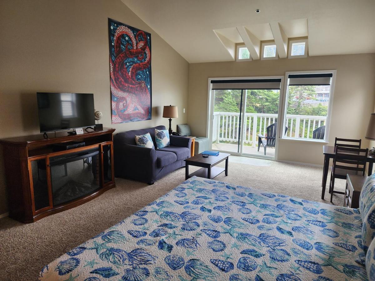 | Inn at Arch Rock