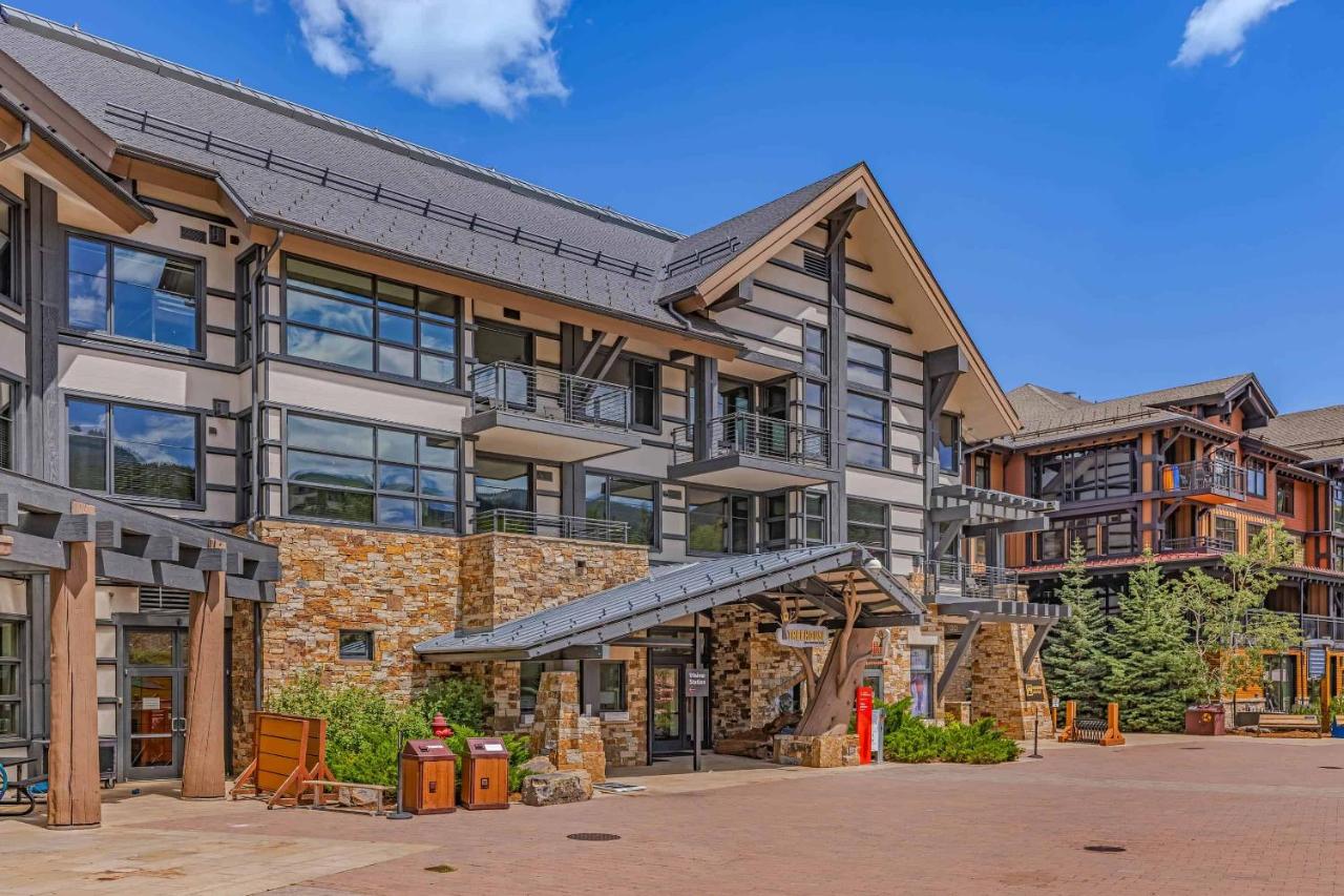| Hayden Lodge