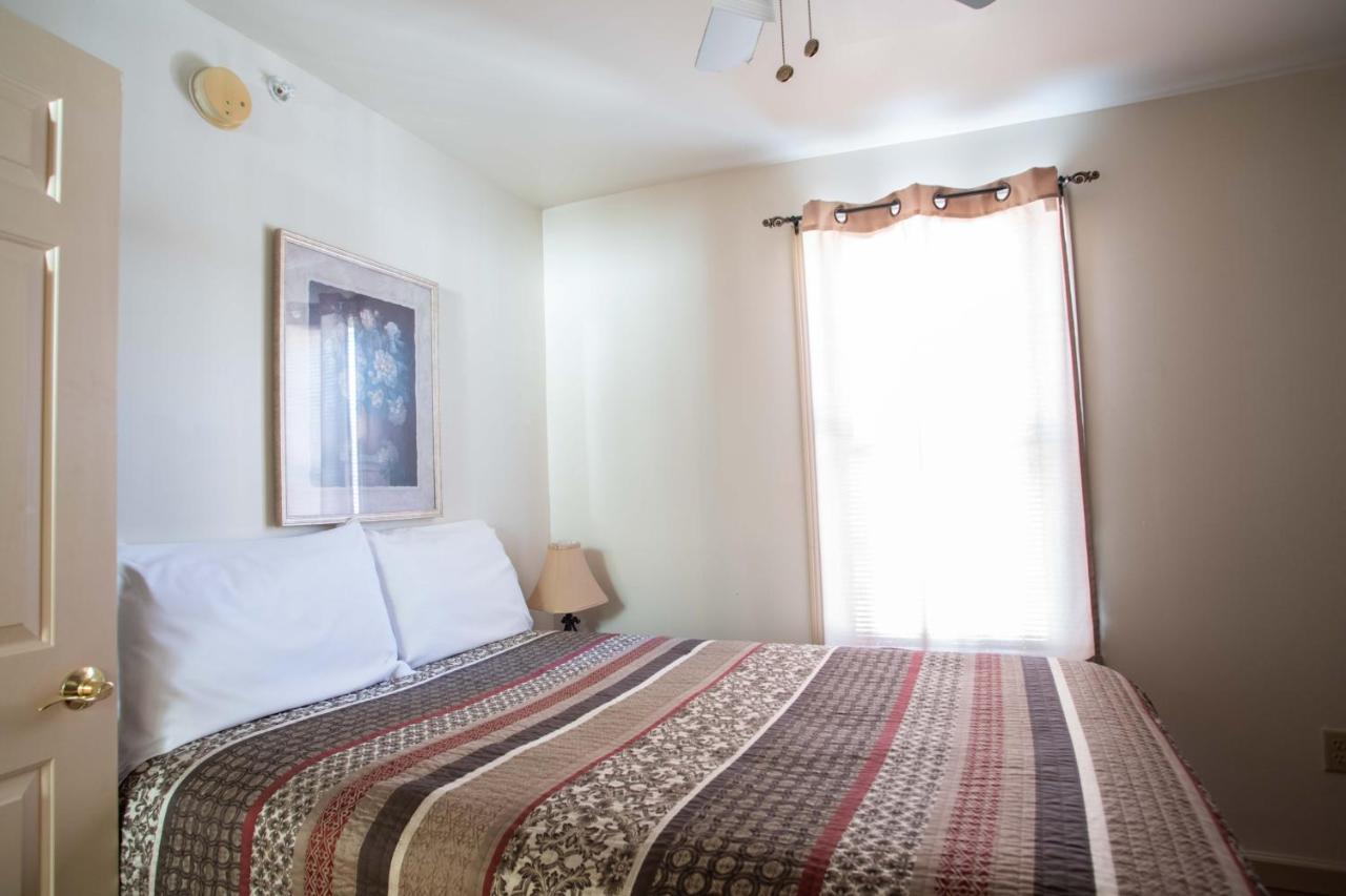 | Boardwalk Inn