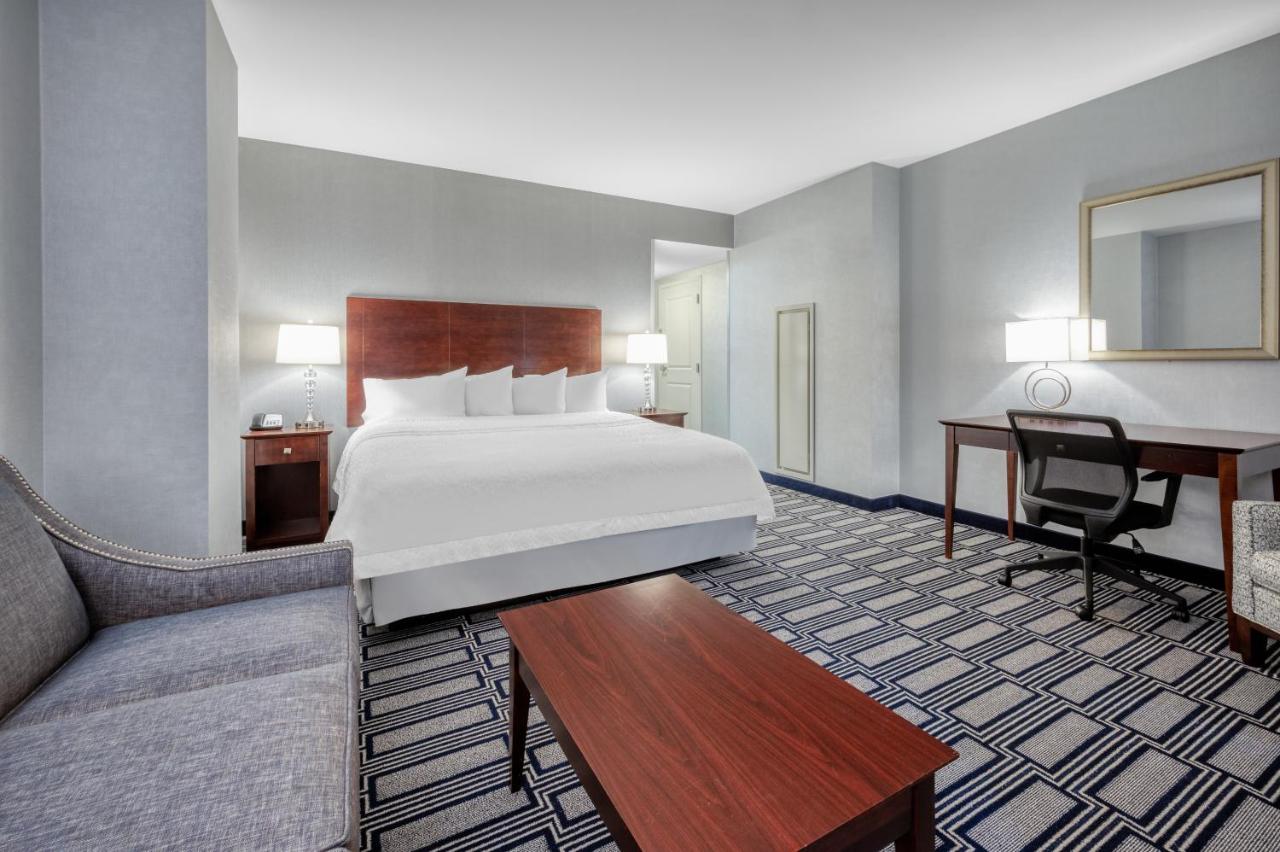 King Room - Disability Access at Hampton Inn & Suites Providence Downtown