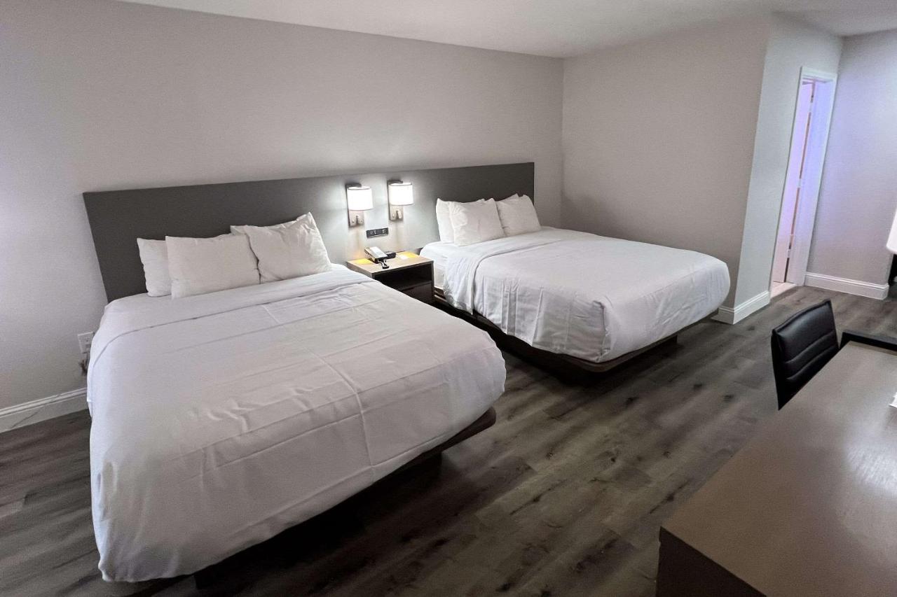  | Comfort Inn & Suites Houston West-Katy