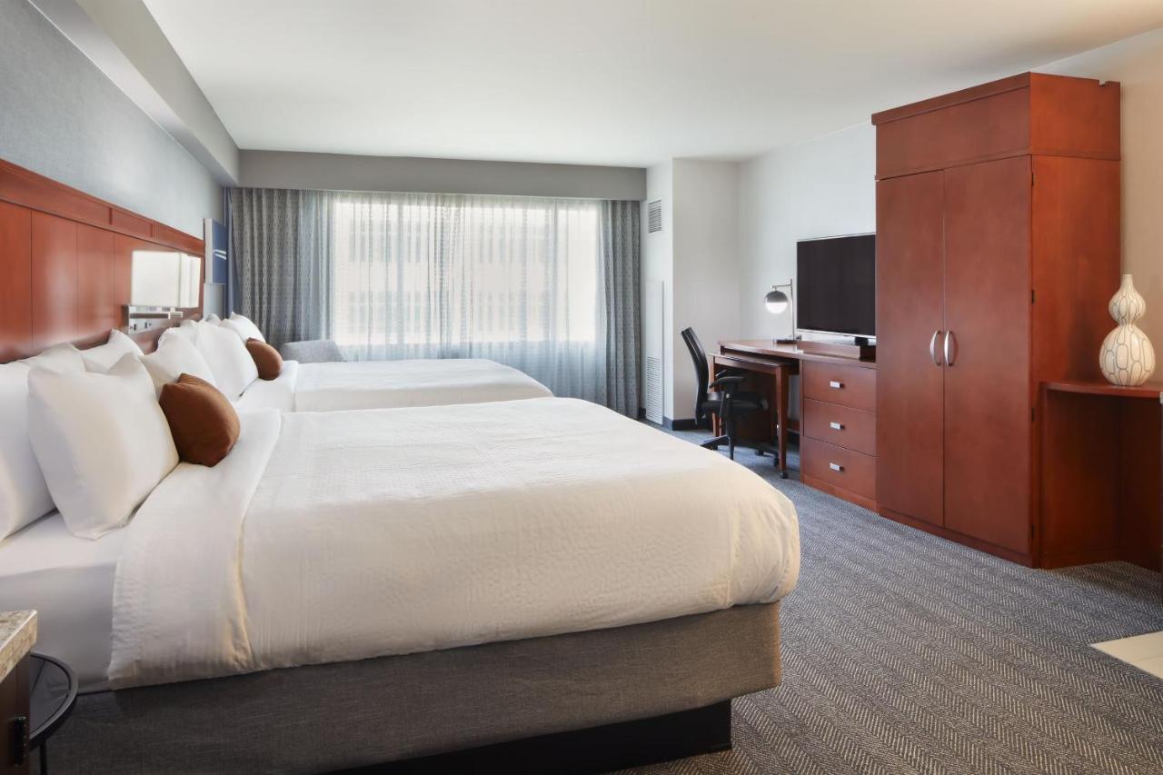 Queen Room with Two Queen Beds at Courtyard by Marriott Los Angeles LAX/Century Boulevard
