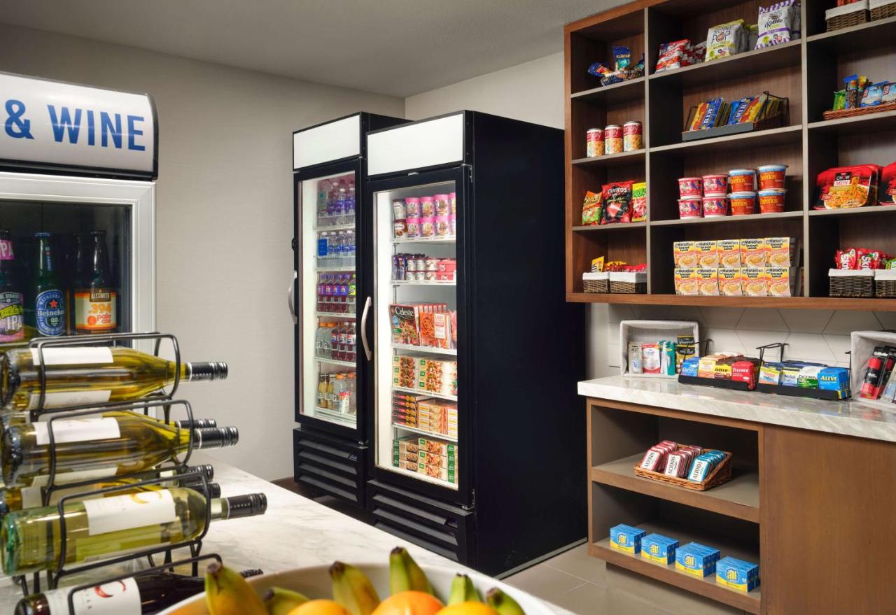| Hyatt House San Diego Sorrento Mesa