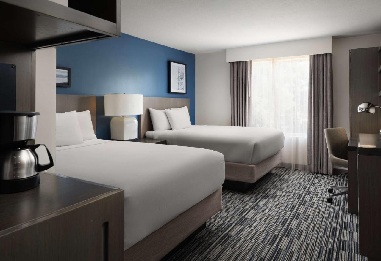 Deluxe Queen Room with Two Queen Beds at HYATT house San Diego/Sorrento Mesa