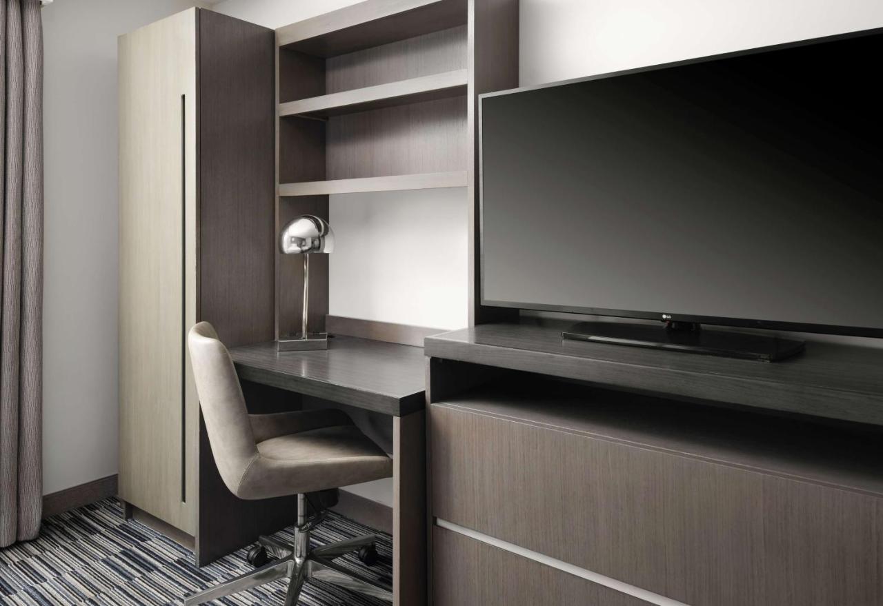 | Hyatt House San Diego Sorrento Mesa