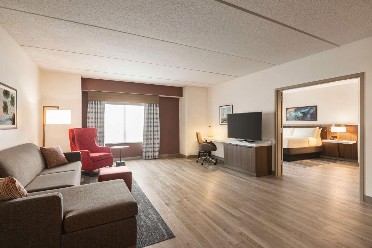 | Hilton Garden Inn Palm Coast Town Center