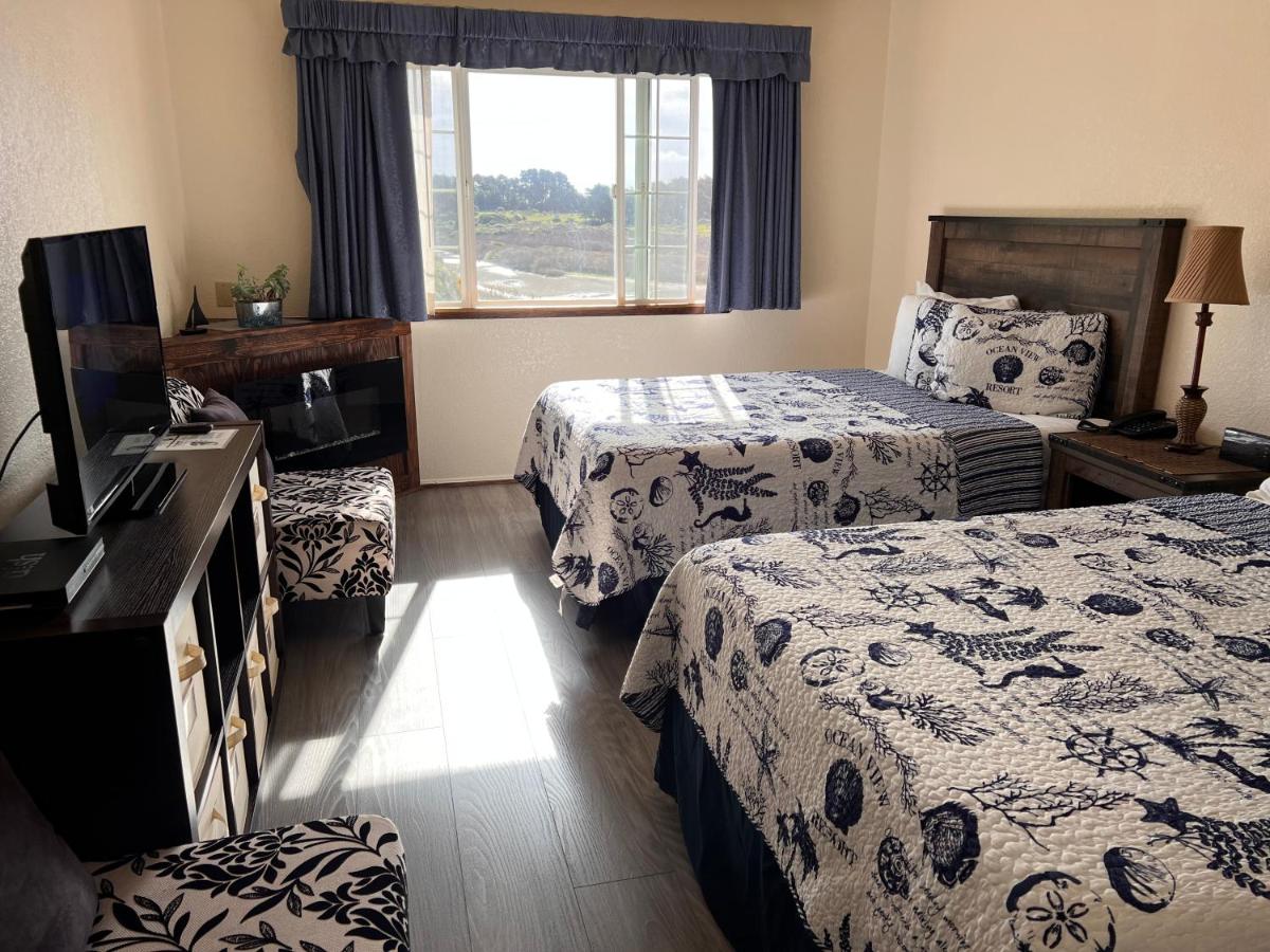| Gualala Country Inn