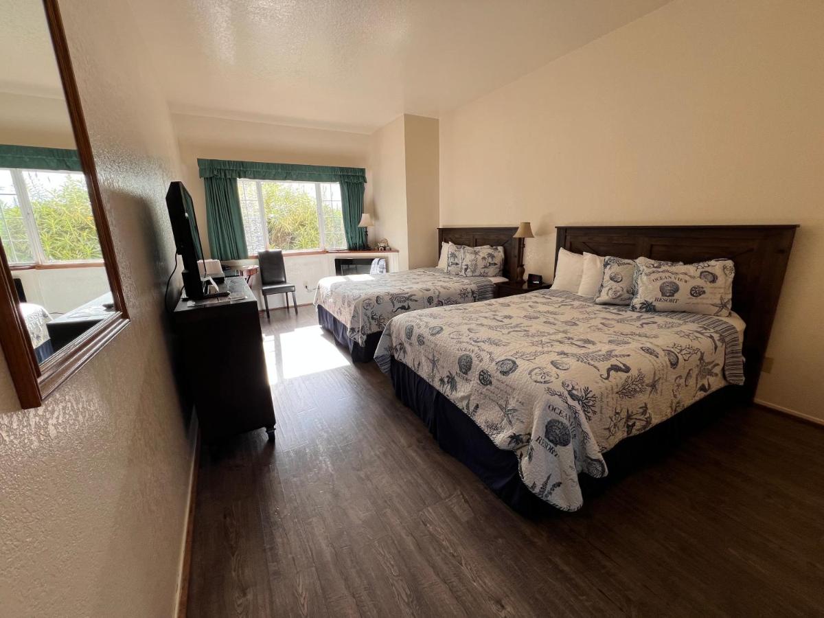 | Gualala Country Inn