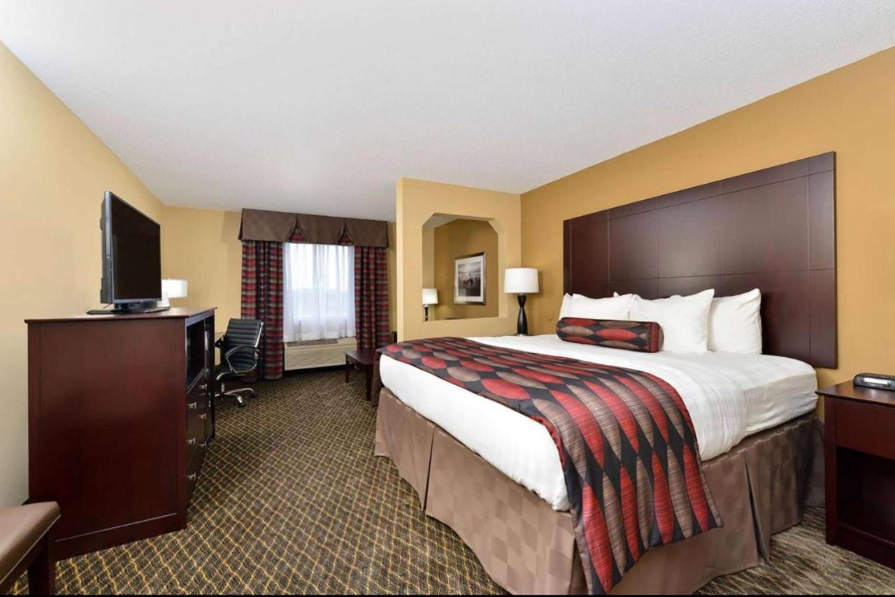 | Boarders Inn and Suites Ardmore