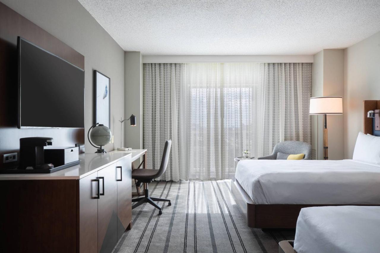 Newly Renovated, Club lounge access, Guest room, 2 Double at Renaissance Dallas Richardson Hotel