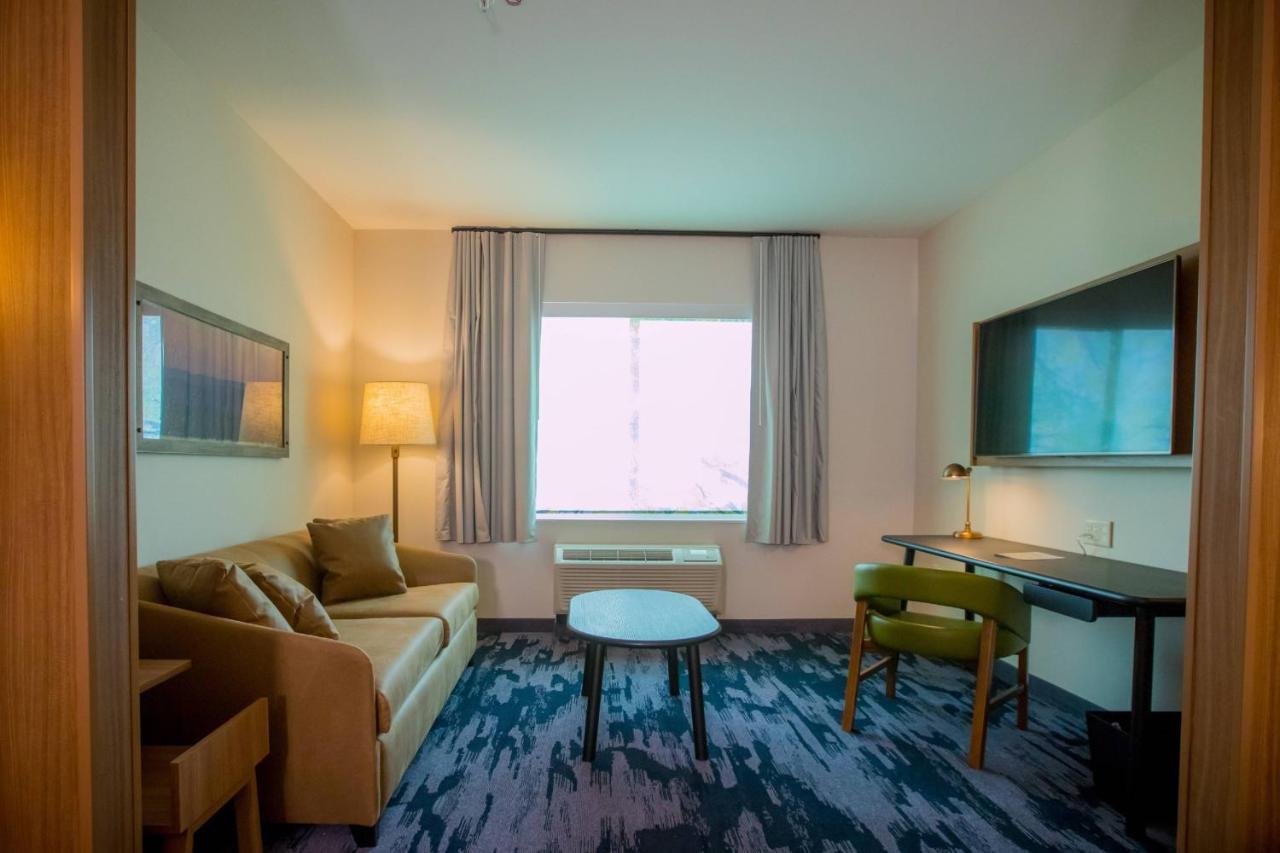 | Fairfield Inn & Suites by Marriott Alexandria