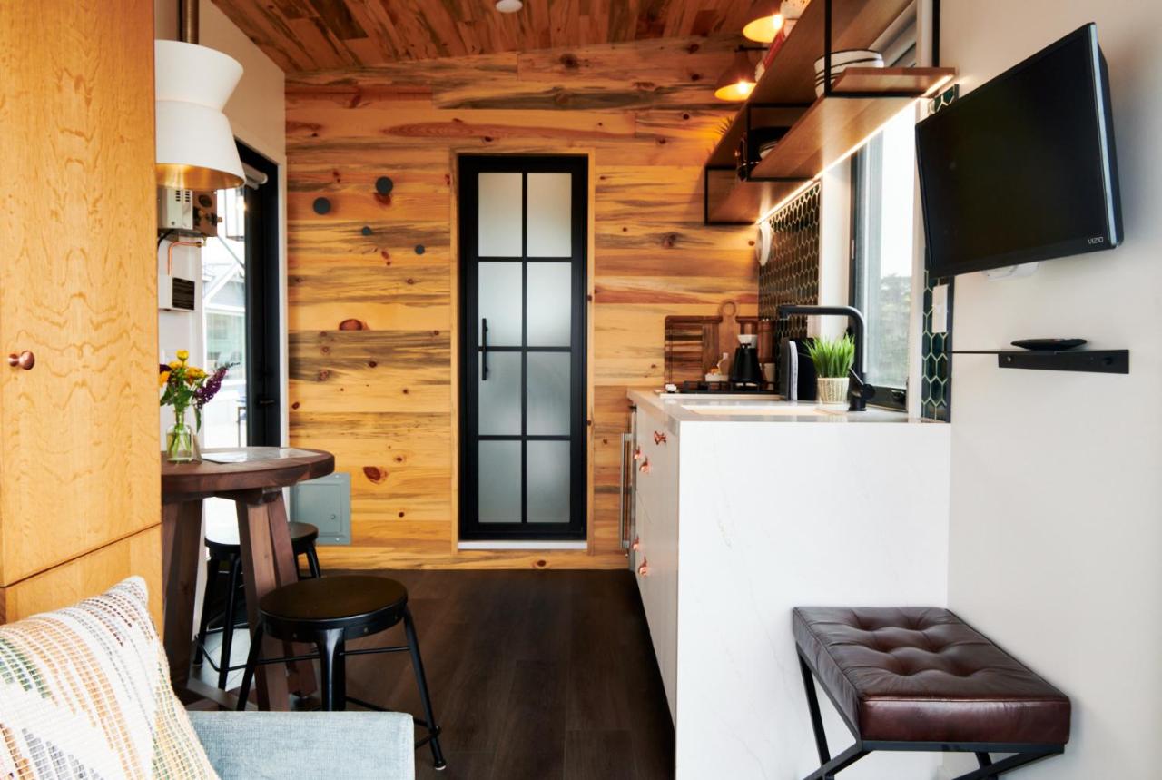 | Dillon Beach Resort