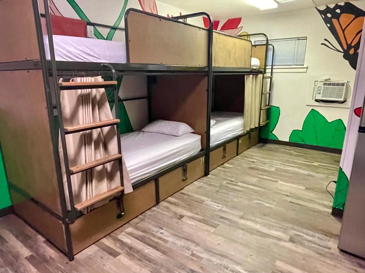 | ColoRADo Adventure Hostel
