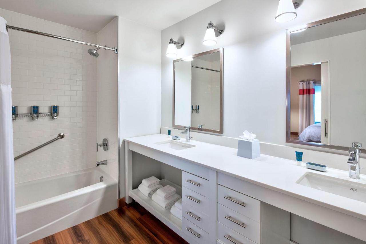  | Four Points By Sheraton Dallas Fort Worth Airport North