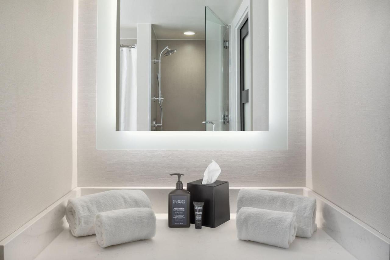 | Sheraton Hotel Stonebriar