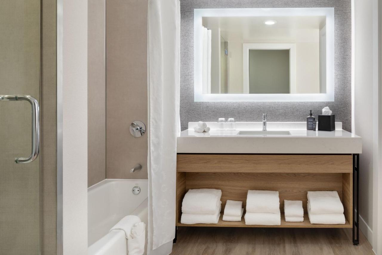 Junior, 1 Bedroom Junior Suite, 1 King at Sheraton Stonebriar Hotel