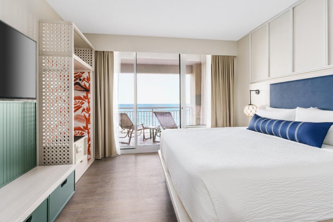 One-Bedroom King Suite at Holiday Inn Resort Lumina on Wrightsville Beach by IHG