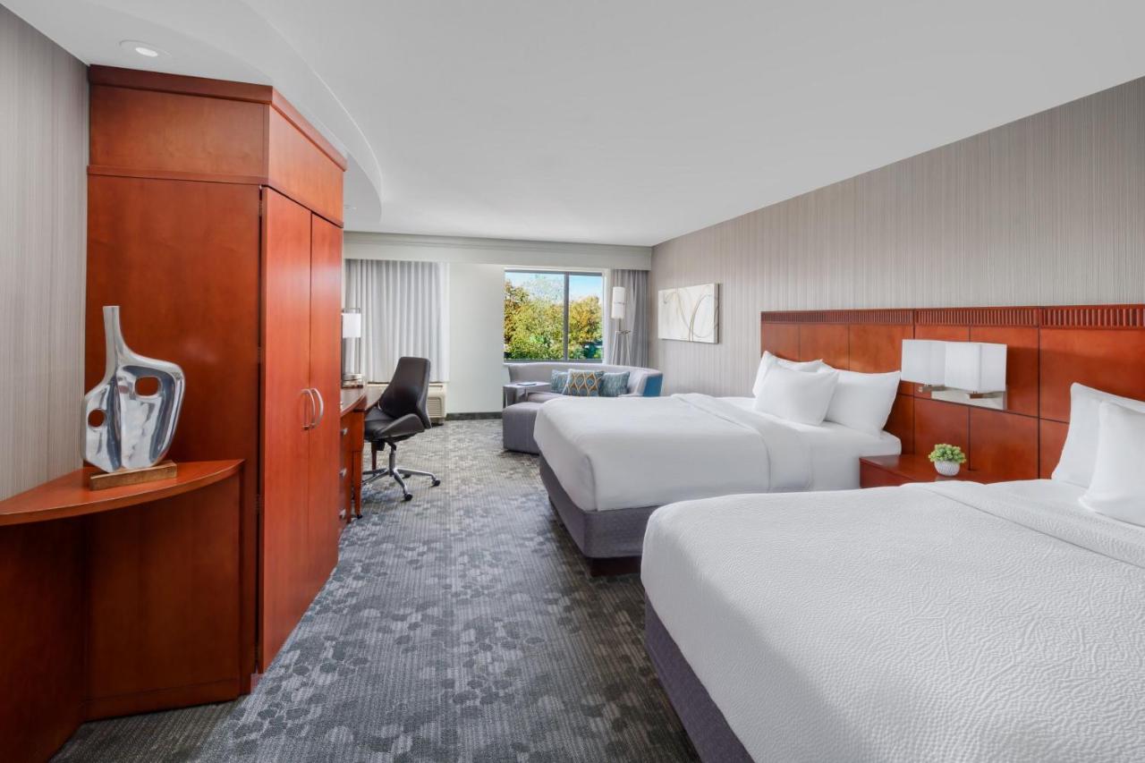 Queen Room with Two Queen Beds at Courtyard by Marriott Philadelphia Montgomeryville