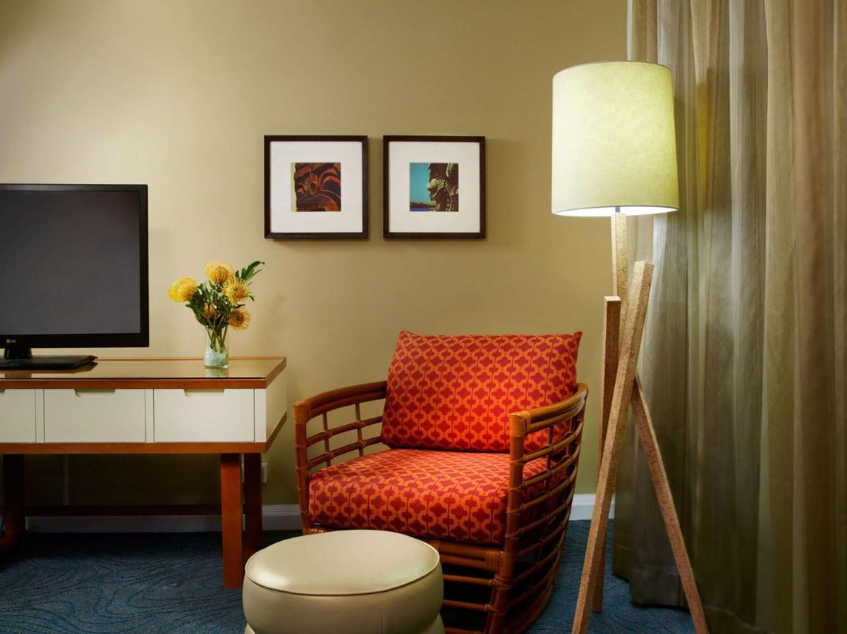 Junior Suite with Kitchenette at Oasis Hotel Waikiki