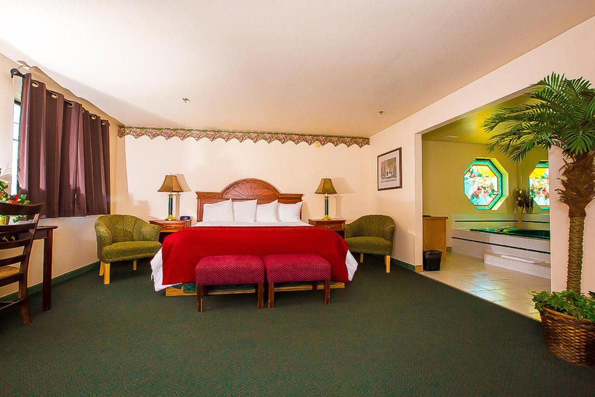  | Village Inn & Suites Marysville