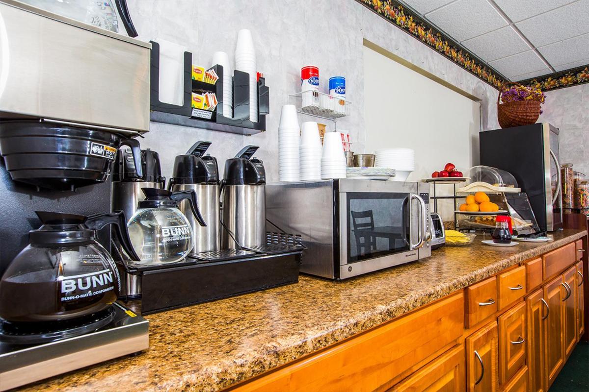  | Village Inn & Suites Marysville