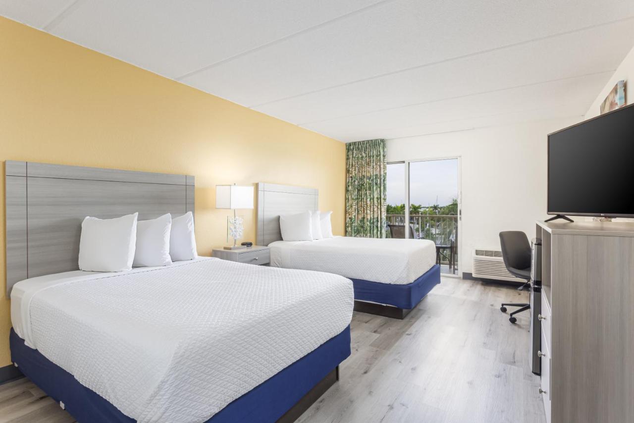 Deluxe Double Room with Two Double Beds at Hutchinson Island Hotel