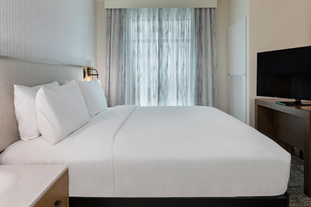 | Residence Inn by Marriott Chatsworth