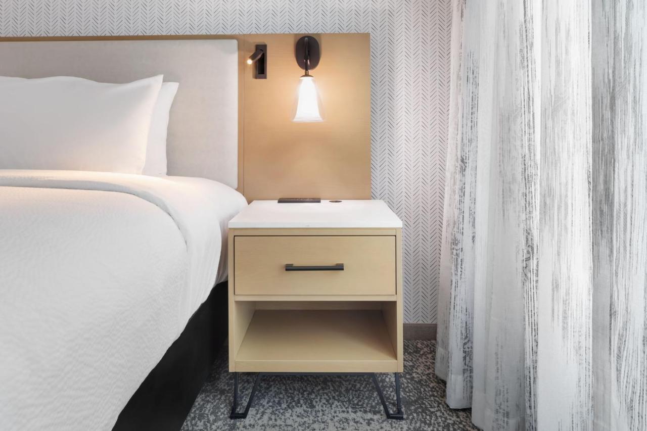 | Residence Inn by Marriott Chatsworth