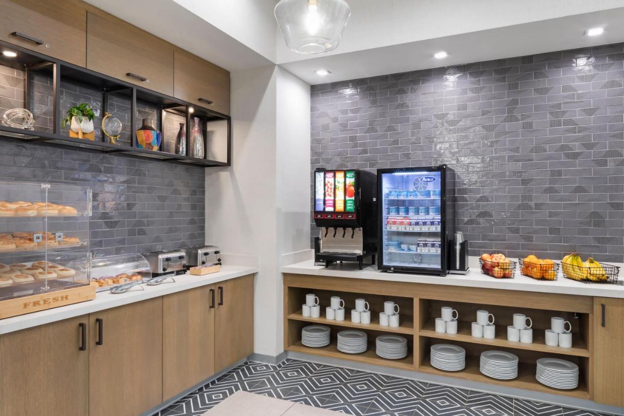 | Residence Inn by Marriott Chatsworth