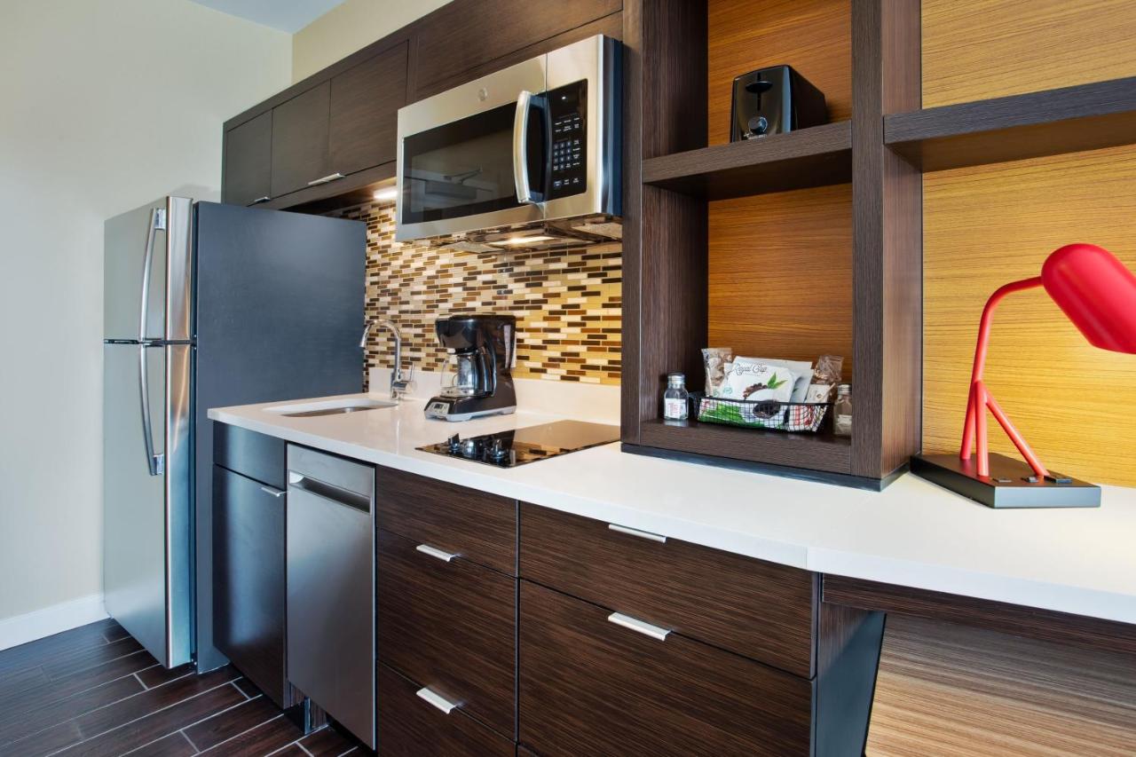 Studio, 1 King, Sofa bed at TownePlace Suites by Marriott Detroit Belleville