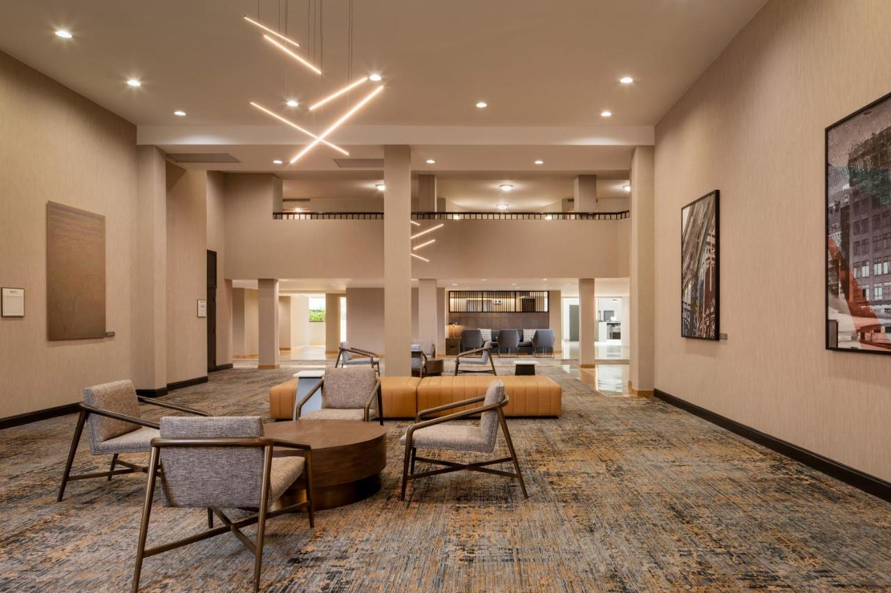 | Sheraton Detroit Metro Airport