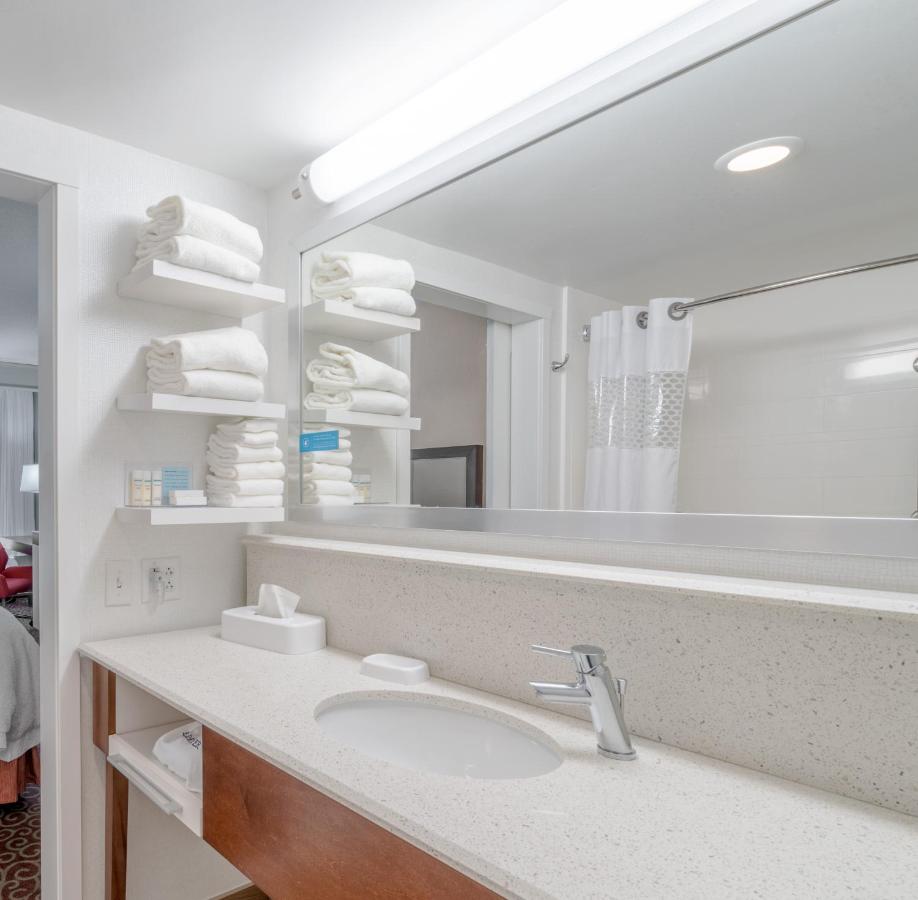 | Hampton Inn Frostburg