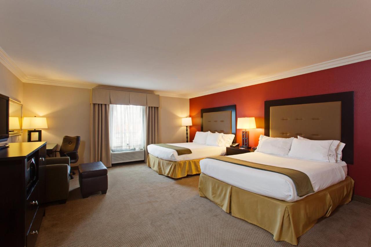 | Holiday Inn Express Hotel & Suites Twentynine Palms, an IHG Hotel