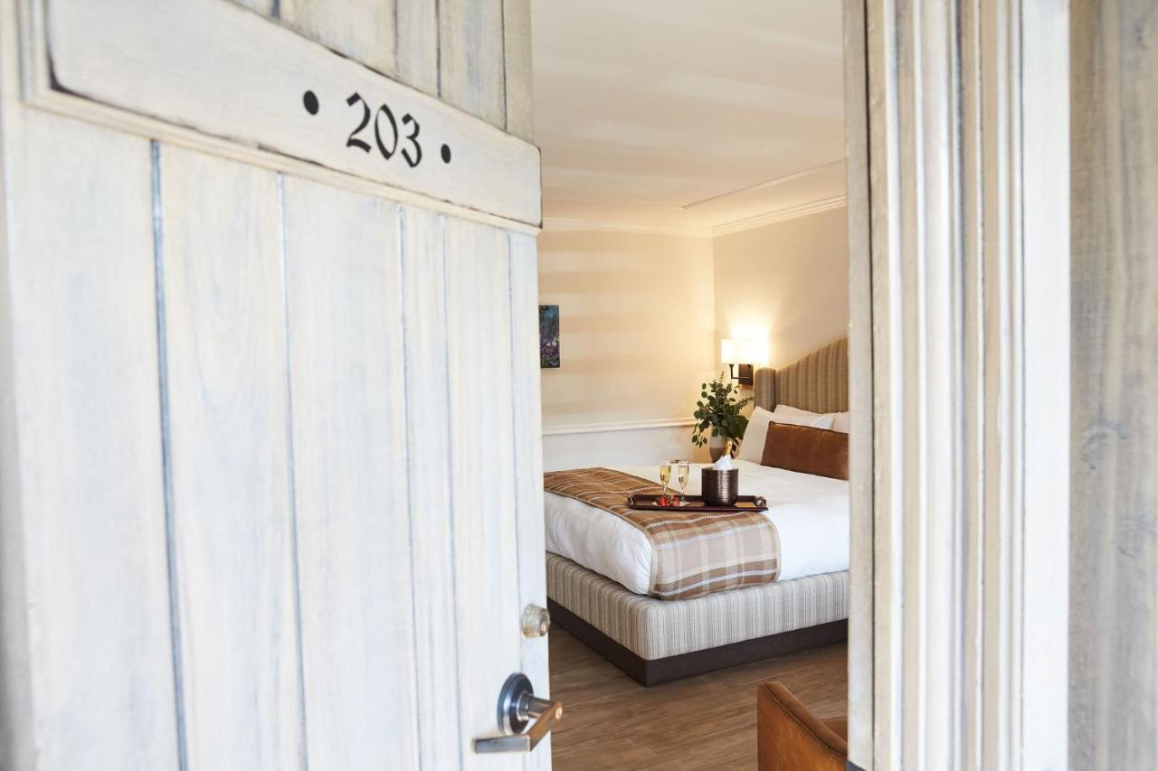 | Coachman's Inn, A Four Sisters Inn