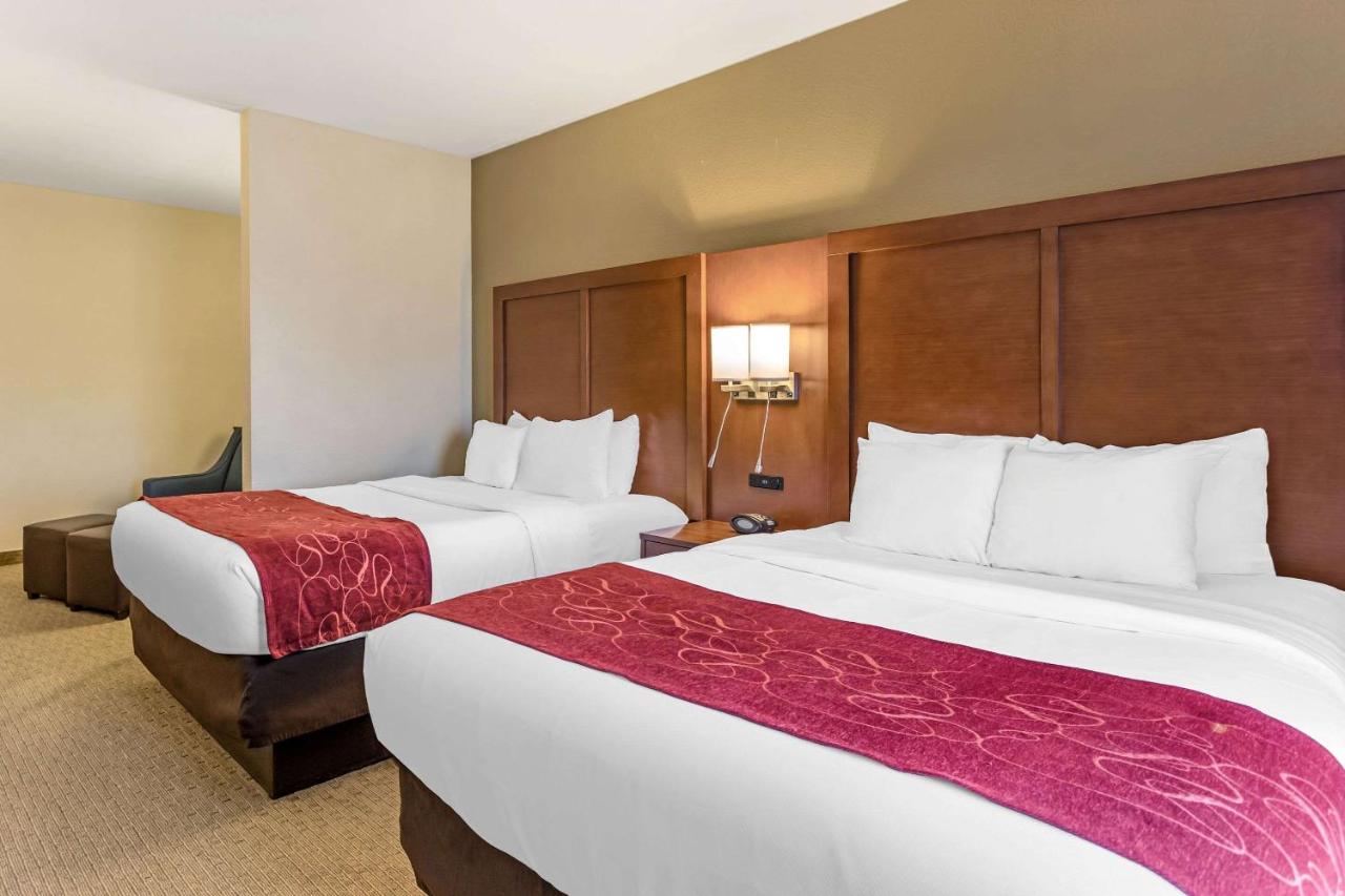 Queen Suite with Two Queen Beds - Accessible/Non-Smoking at Comfort Suites South Point - Huntington