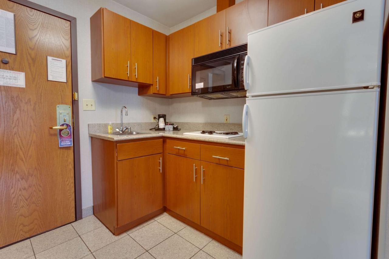 | Drury Inn & Suites Hayti Caruthersville
