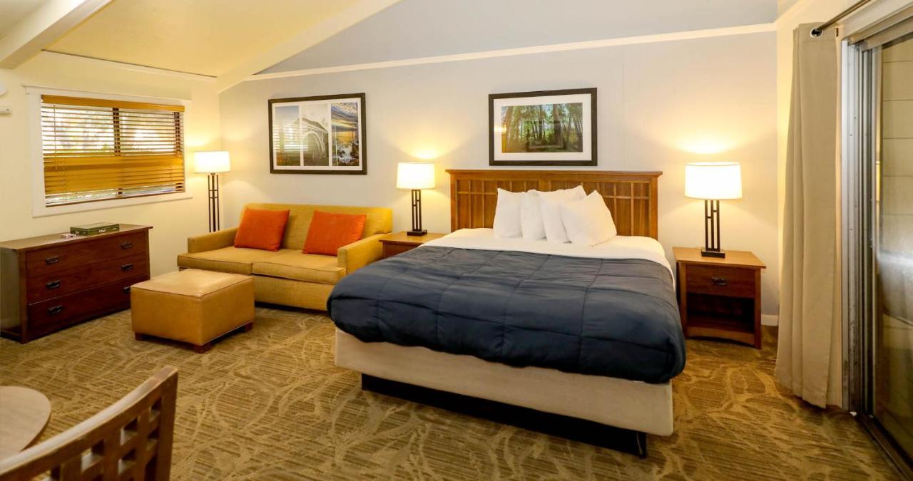 | Big Sur Lodge