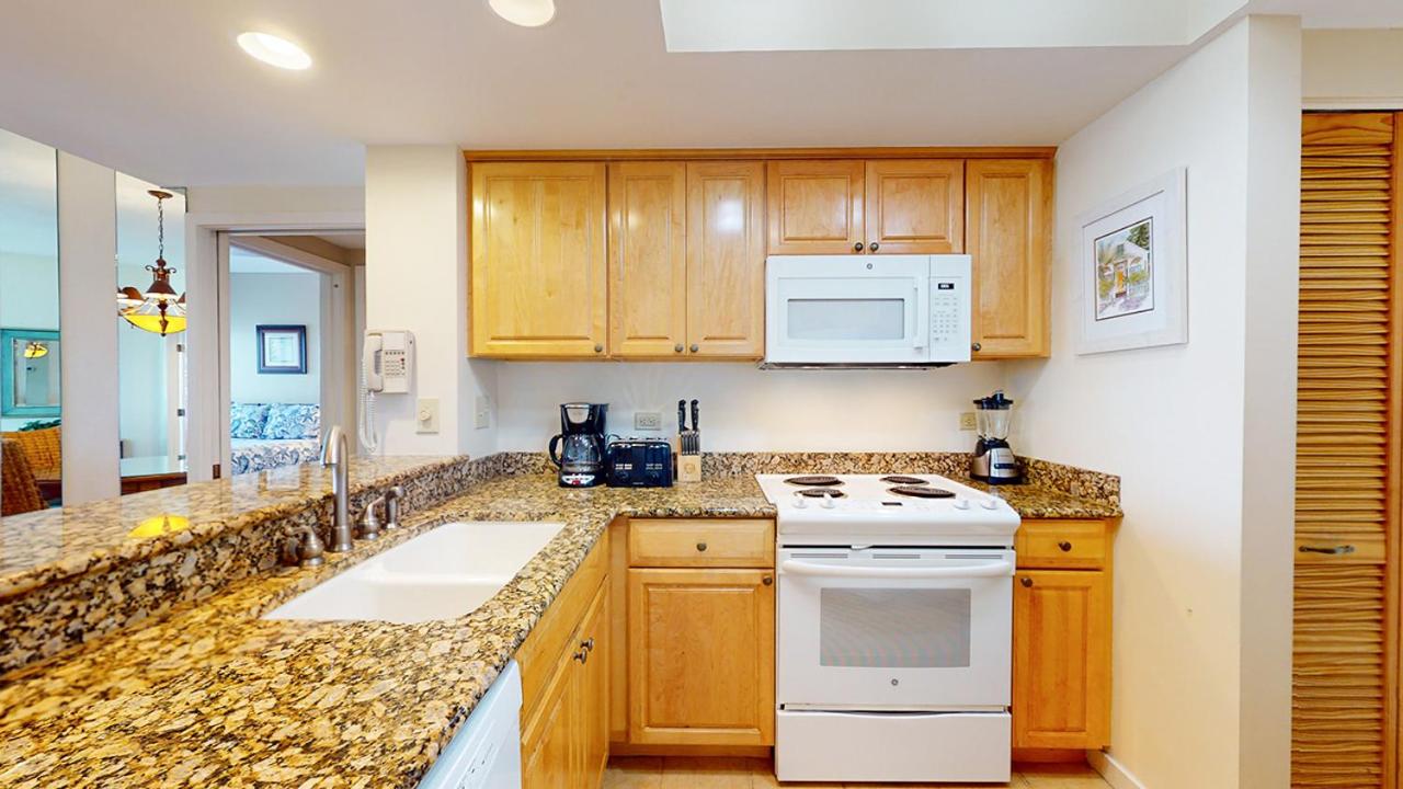 | 414 Barrington Court